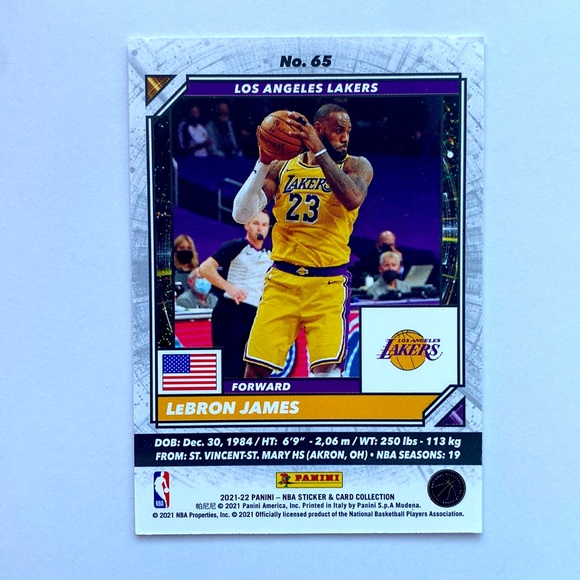 Lebron James - Picture 2 of 3